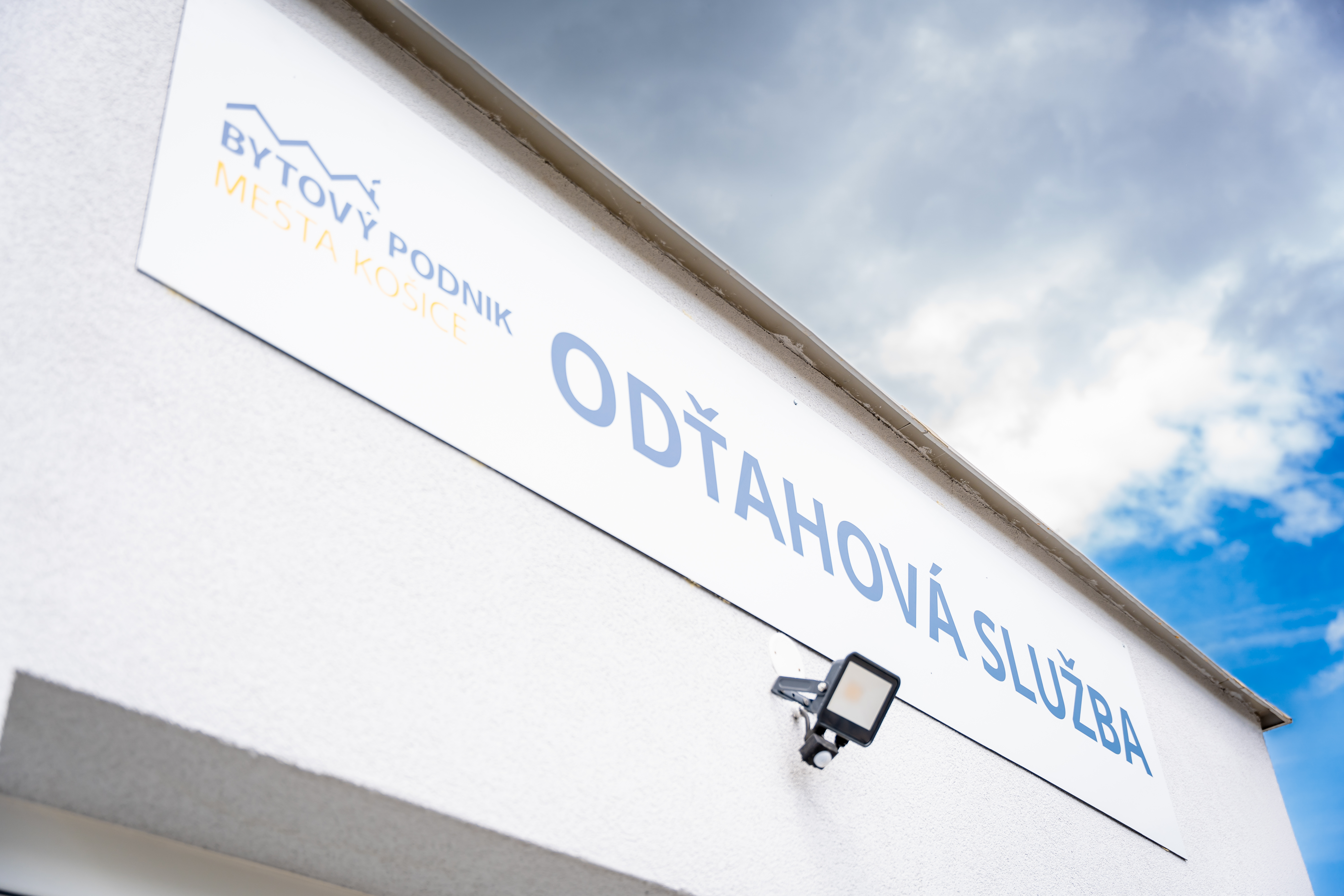 Tlacovy brifing - otvorenie odstaviska pre autovraky -34